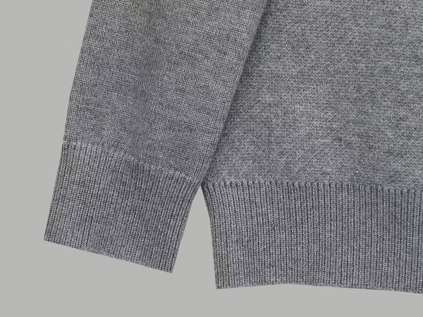 Cashmere blend wool sweater